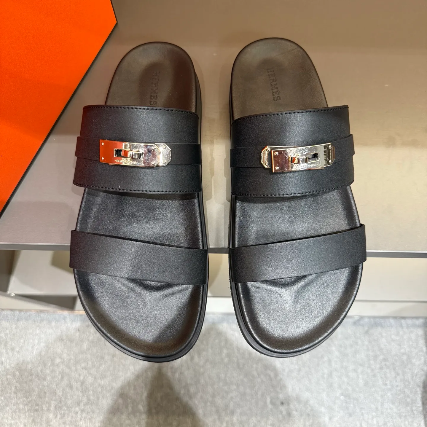 Men's shoes 💰300, size 38-45, the new 2014 summer Hermes shoes are the same as the original ones, handmade by masters! ❥High-end customization, exclusive products, the highest version in the industry⚠❥Using: Hermers upper: (pursuing top walking comfort) ✨Top quality on sale━━━━Hermes━━━━━